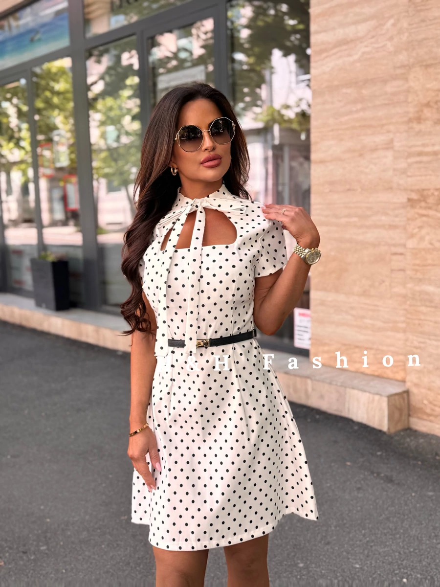 PARIS IN RUHA 