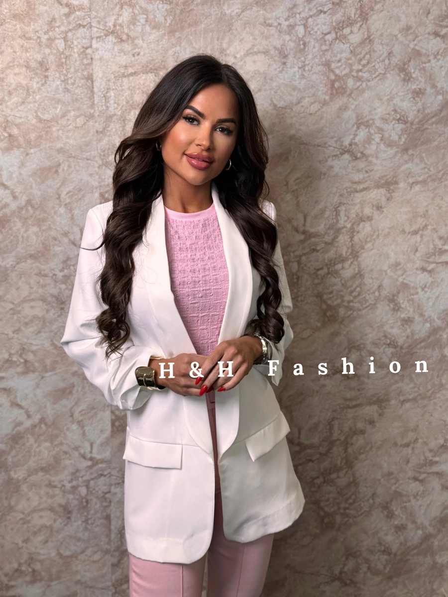 LEYLA FEHÉR BLÉZER